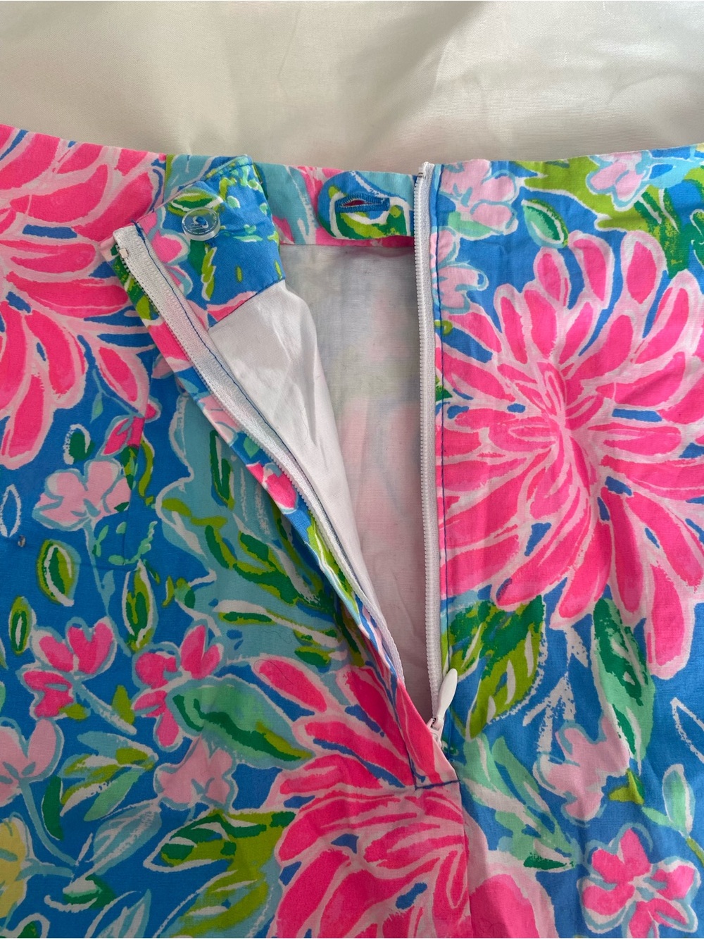 Lilly Pulitzer Izzy Skirt - Picture 3 of 9